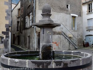 La Fontaine Place J.Cohendy