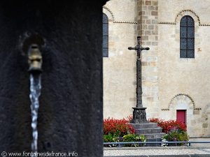 La Fontaine Place J.Cohendy