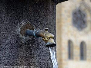 La Fontaine Place J.Cohendy