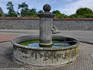 La Fontaine Grande Rue