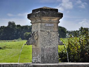 La Fontaine du Hameau de Chevannes