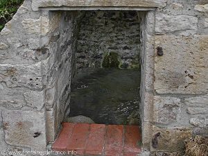 La Fontaine et le Lavoir