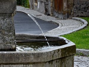 La Fontaine Place de l'Eglise