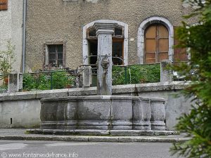 La Fontaine Place du Marché