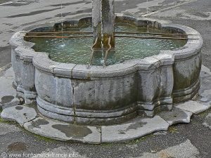 La Fontaine Place du Marché