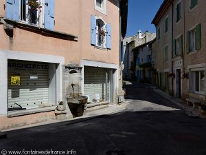 La Fontaine rue des Fontaines