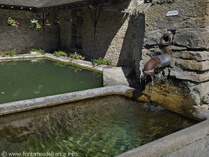 La Fontaine Lavoir Abreuvoir