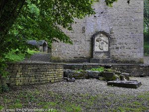 La Fontaine du Lavoir de Fontenille