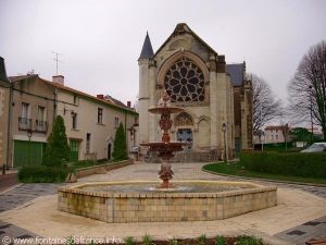 La Fontaine Place Jeanne d'Arc