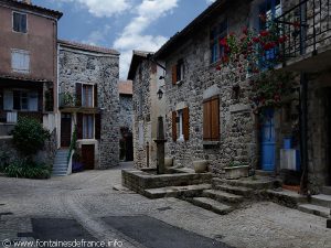 La Fontaine rue de la Fontaine