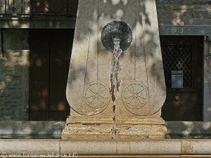 La Fontaine des Quatre Platanes