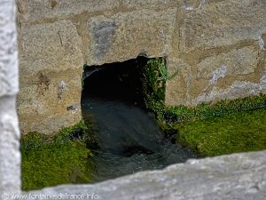 La Fontaine Place C .Dejoux