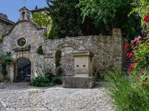 La Fontaine Place de l'Orme