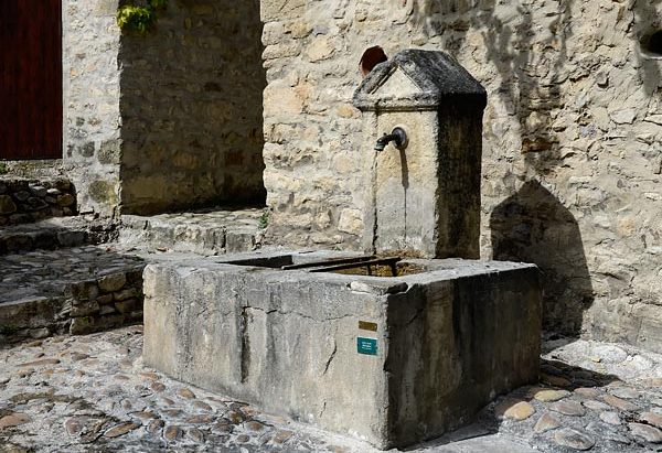 La Fontaine Montée du Lavoir