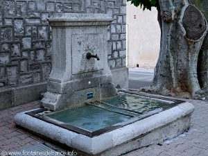 La Fontaine Avenue Jules Ferry