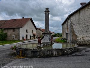 La Fontaine aux Griffons