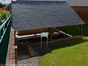 La Fontaine et le Lavoir