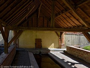 La Fontaine et le Lavoir