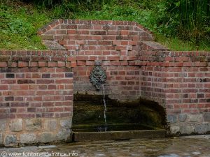 La Fontaine rue des Fontaines