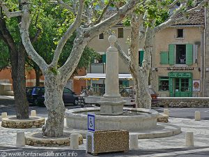 La Fontaine Place de la République