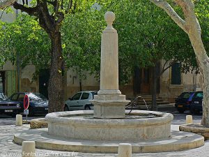 La Fontaine Place de la République