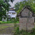 Bâtiment de pompage et pavillon