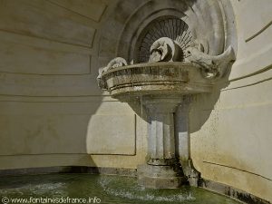 La Fontaine de l'Escalier palier Supérieur