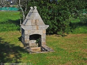 La Fontaine du Bourg