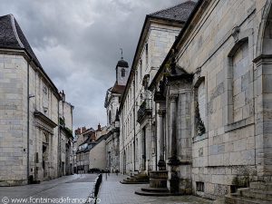 La Fontaine du Collège