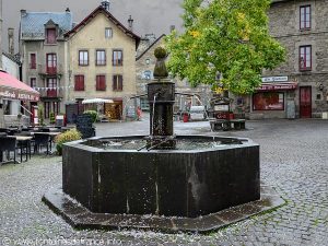 La Fontaine Place de la Gayme