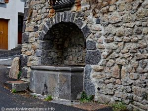 La Fontaine rue de l'Eglise