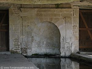 La Fontaine Lavoir de Foucambert