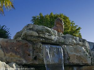 La Fontaine du Lion des Quatre Chemins