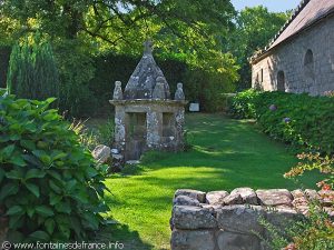La Fontaine St-Cado