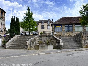 La Fontaine Place des Halles
