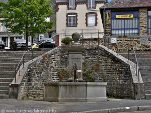 La Fontaine Place des Halles