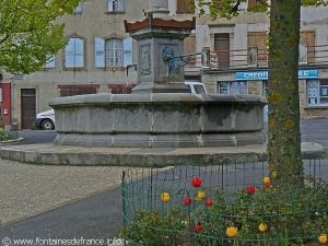 La Fontaine Place du Foirail