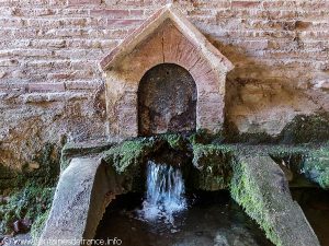La Fontaine et le Lavoir de Soubira