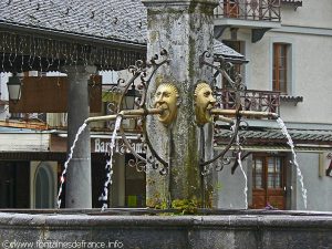 La Fontaine Place du Vieux Tilleul