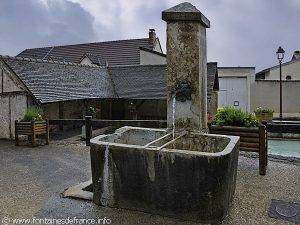 La Fontaine de l'Eglise