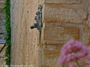 La Fontaine Place de la Poste