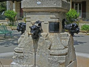 La Fontaine Place de la Faïencerie