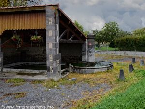 La Fontaine et le Lavoir