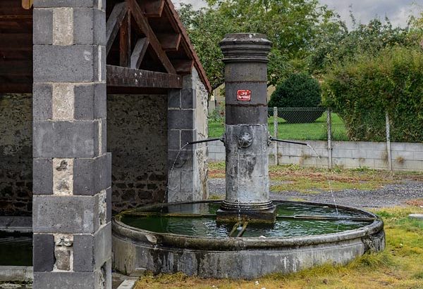 La Fontaine et le Lavoir