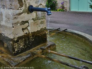 La Fontaine du Hameau de Géligny