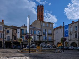 La Fontaine Place Lafayette