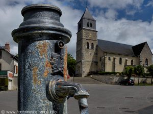 La Fontaine Place de l'Eglise