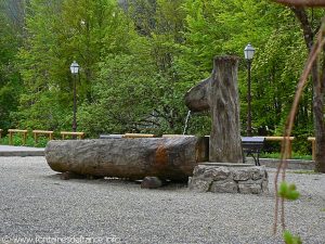 La Fontaine Place du Champ de Foire