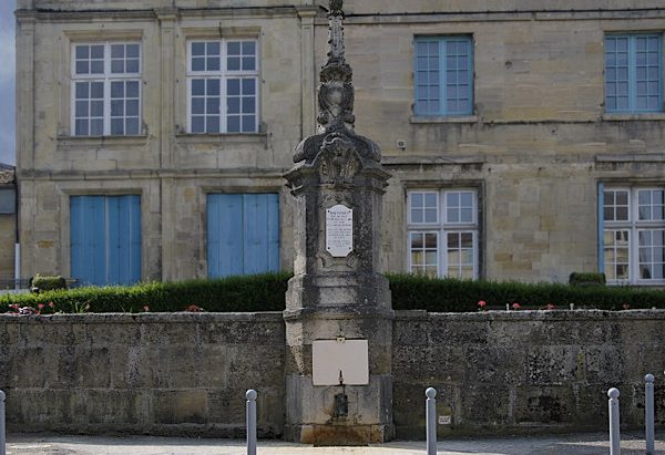 La Fontaine Place de la Fontaine