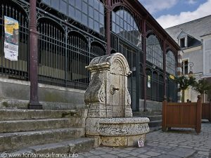 La Fontaine Place du Petit Marché